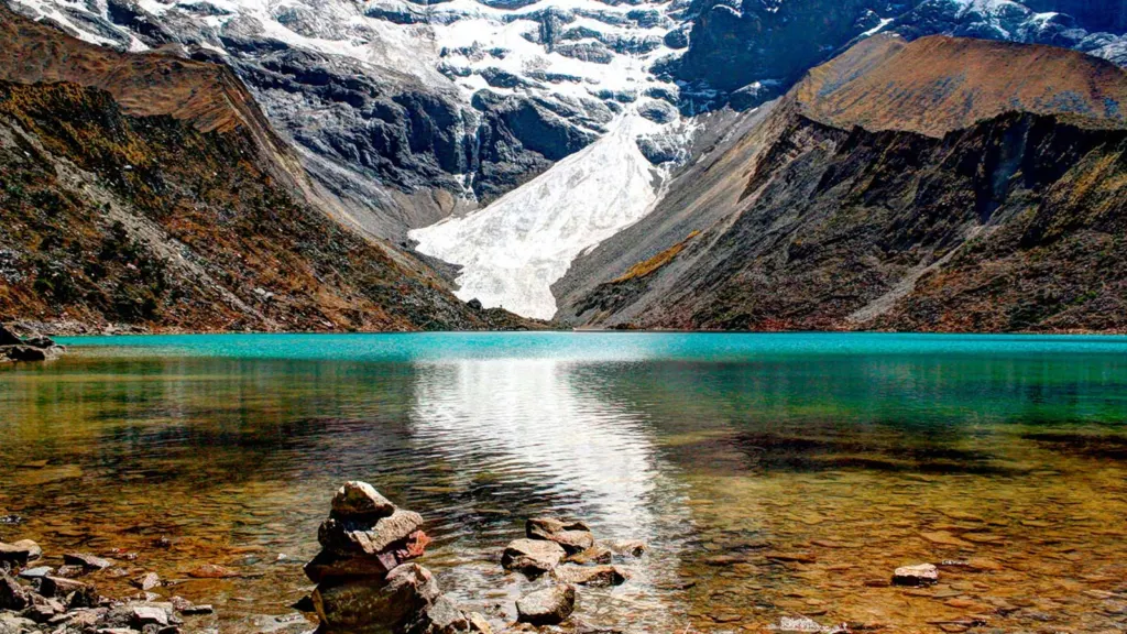 Humantay Lake